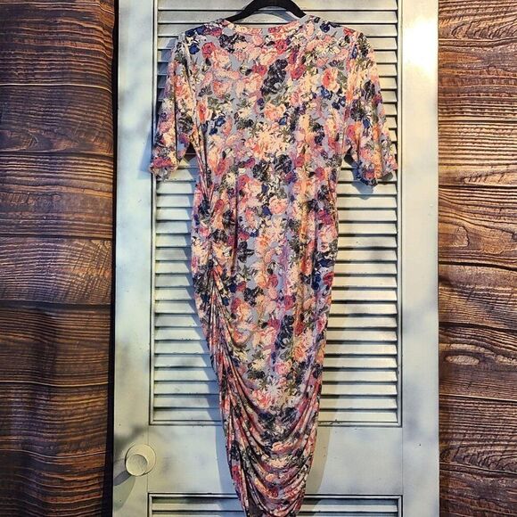 Motherhood Med Floral Ruched Dress - Picture 5 of 11